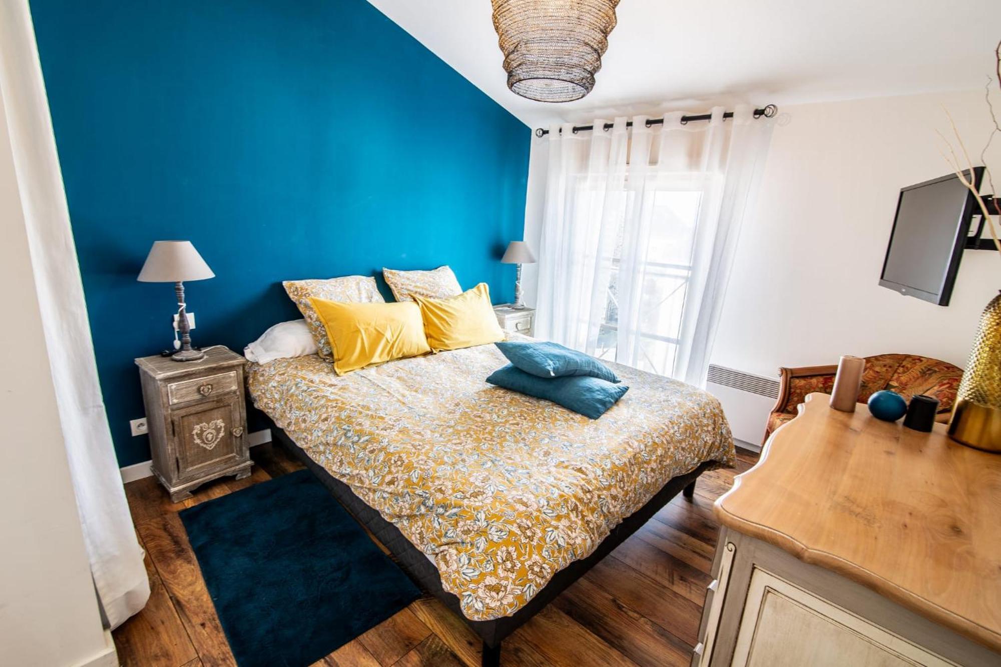 Le Dupe Aparthotel Brissac-Quince Exteriör bild