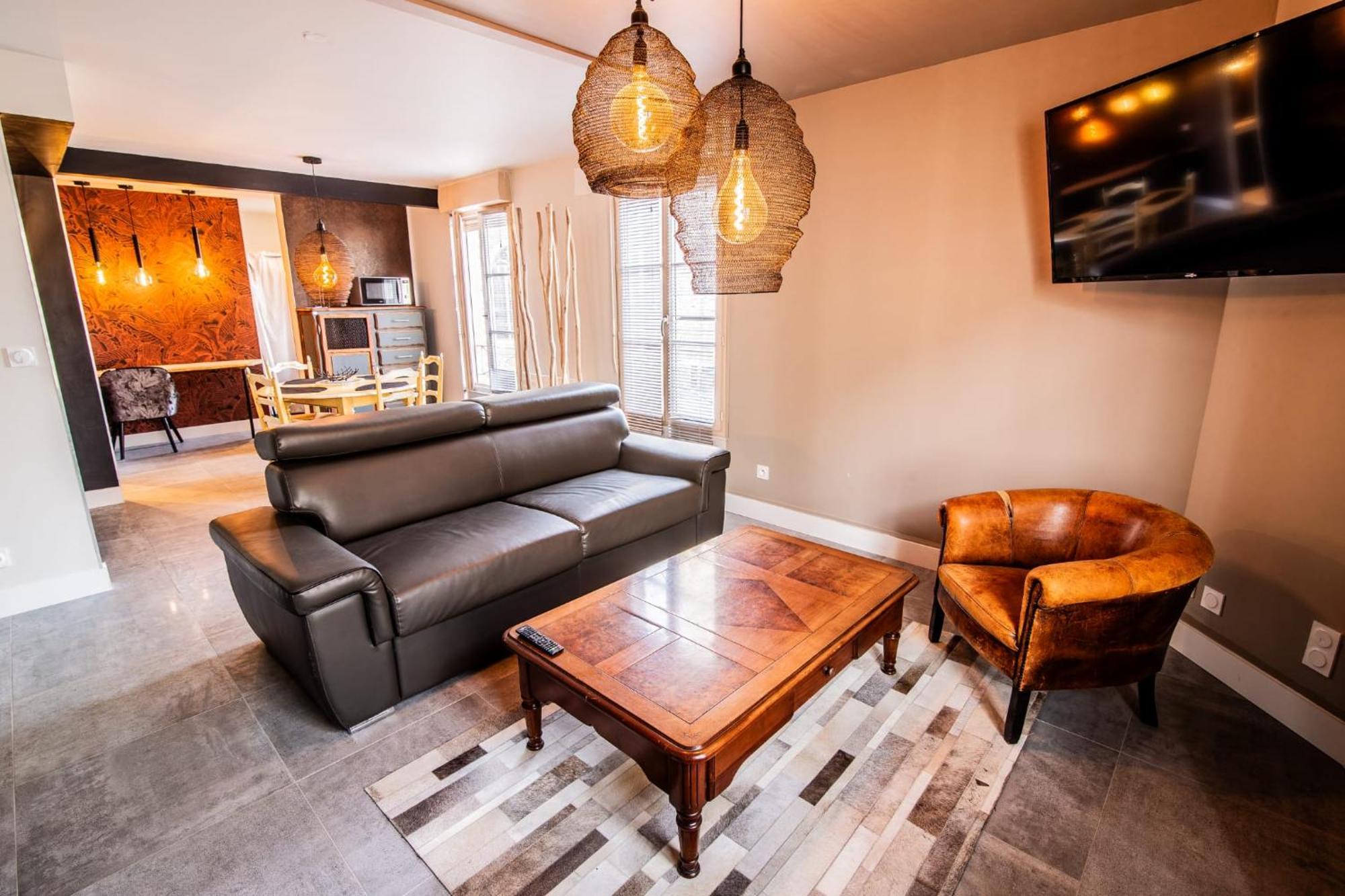 Le Dupe Aparthotel Brissac-Quince Exteriör bild